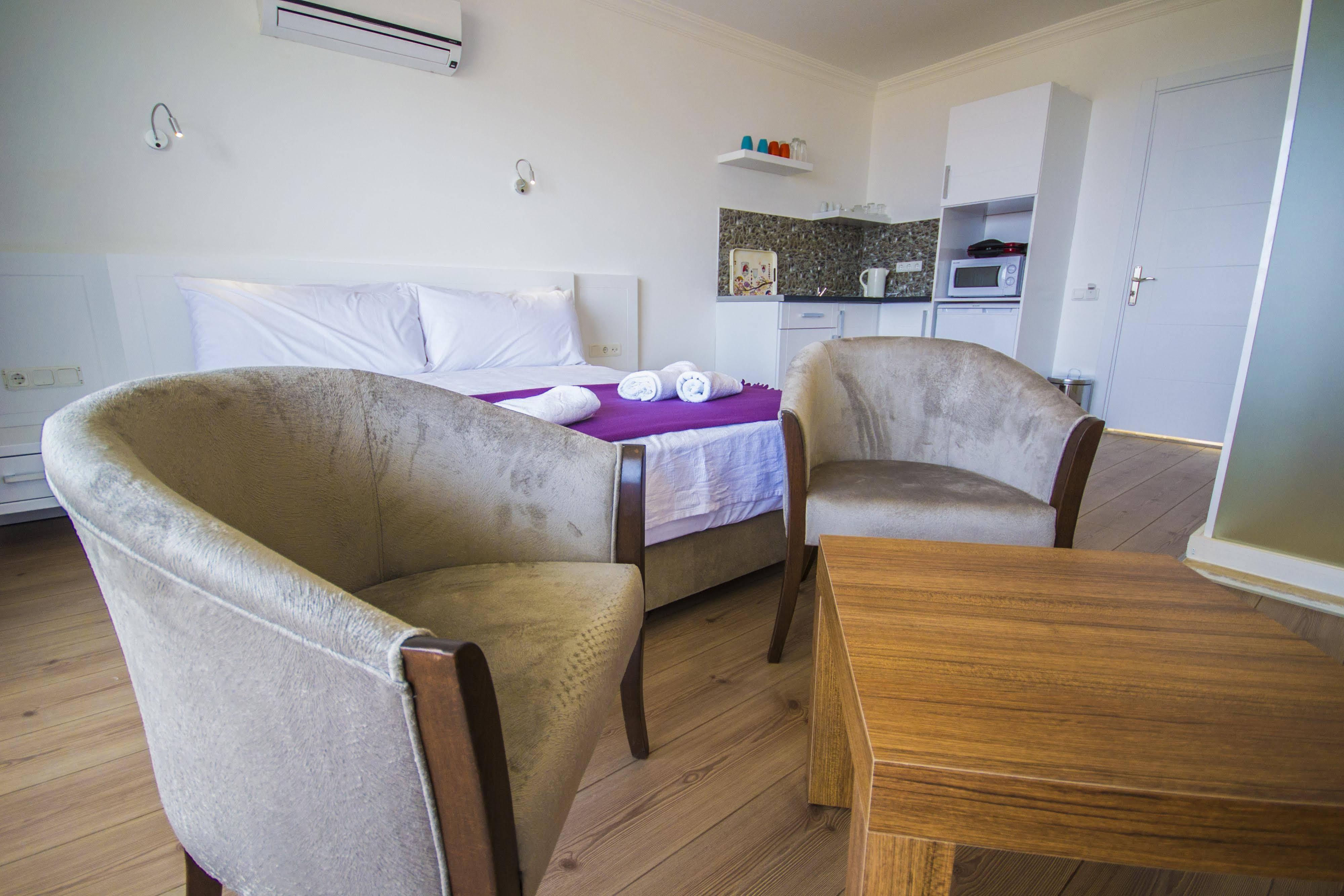 Kelebek Studio Apartments คัลคัน ภายนอก รูปภาพ